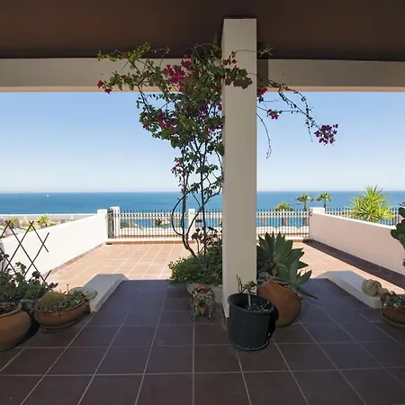 411 Casa Oystra * Lagos