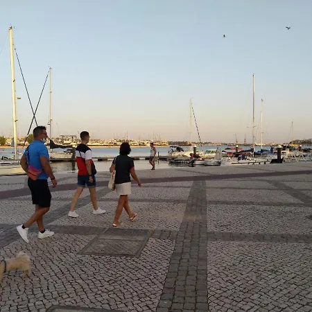 411 Casa Oystra Apartament *